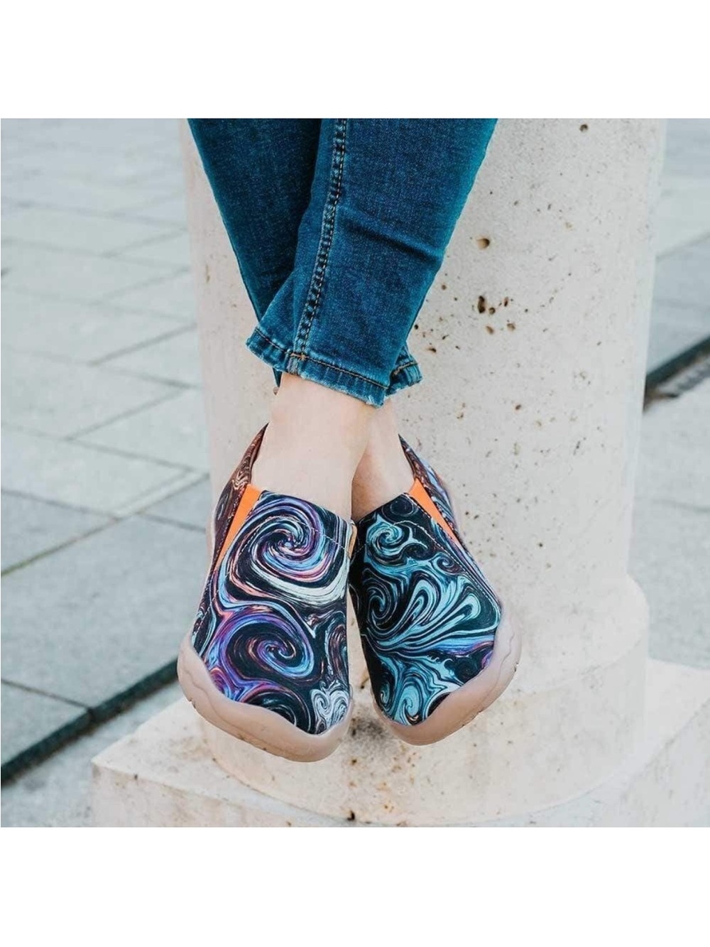 🎨 UIN Toledo “Starry Night" Canvas Slip-On Shoes 🎨 NWOB